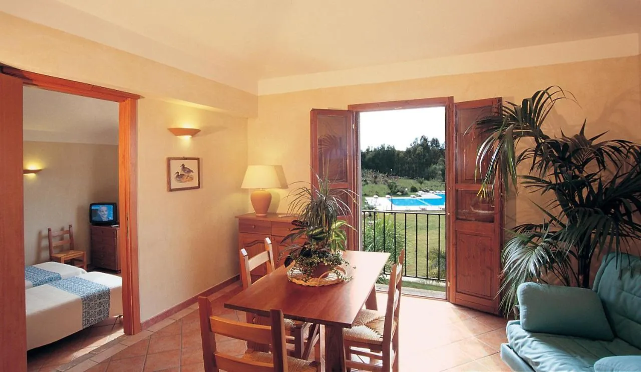Daire Simple Gem Of Le Dimore Di Budoni 2 Bedroom Sleeps 6 İtalya