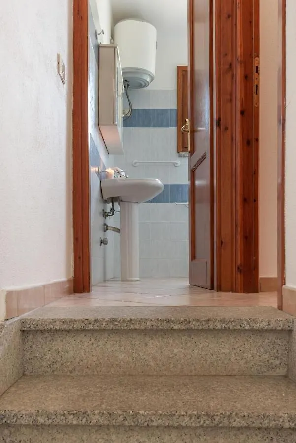 Daire Simple Gem Of Le Dimore Di Budoni 2 Bedroom Sleeps 6 İtalya